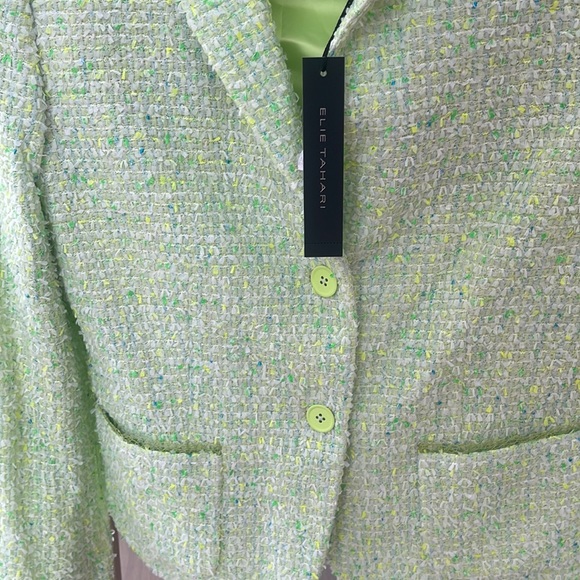 Eli’s Tahari blazer - Picture 2 of 3